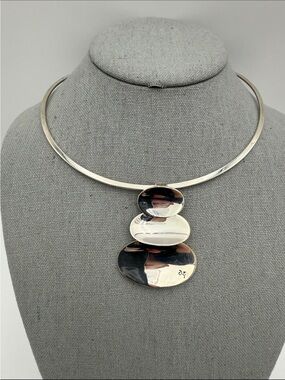 Sterling Silver Modern Triple-Pebble Pendant Necklace